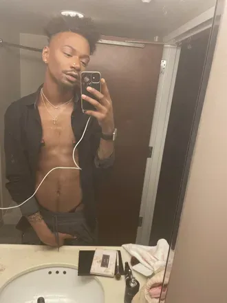 OnlyFans cuenta boynextdiorr avatar 1