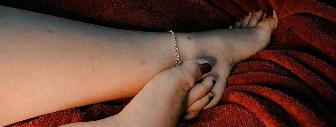 OnlyFans cuenta footprincess1005 header 2