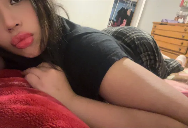 OnlyFans cuenta maminia previous_headers_1 3