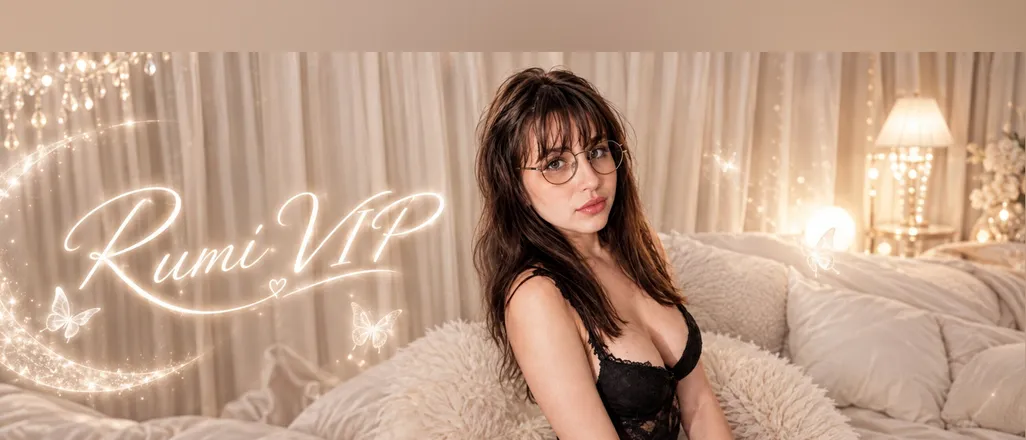 OnlyFans account  rumivip header 2