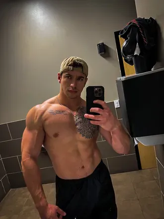 OnlyFans cuenta aleconfit avatar 1