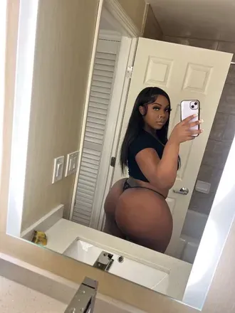 OnlyFans cuenta maiyadior avatar 1