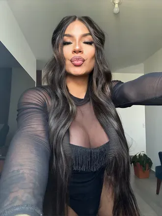OnlyFans account  violetfinch avatar 1