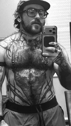 OnlyFans account  thetranswolf avatar 1