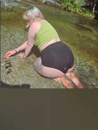 OnlyFans cuenta brattymarzz header 2