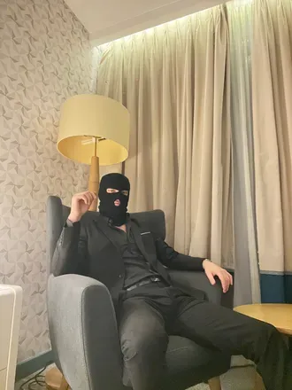 OnlyFans account  tallnirish1997 header 2
