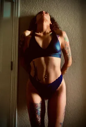 OnlyFans cuenta tequilaandsunflowers avatar 1