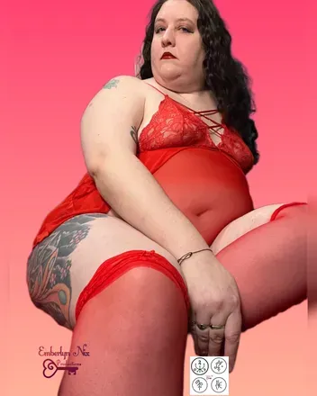 OnlyFans account  emberlynnix avatar 1