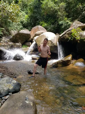 OnlyFans cuenta horse_man2 header 2