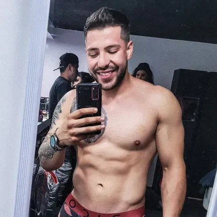 OnlyFans cuenta santiagomoreno77 avatar 1
