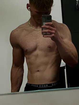 OnlyFans cuenta u244359893 header 2