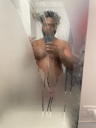 OnlyFans cuenta royal_pleasure3 header 2