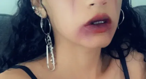 OnlyFans cuenta burgandyrose avatar 1