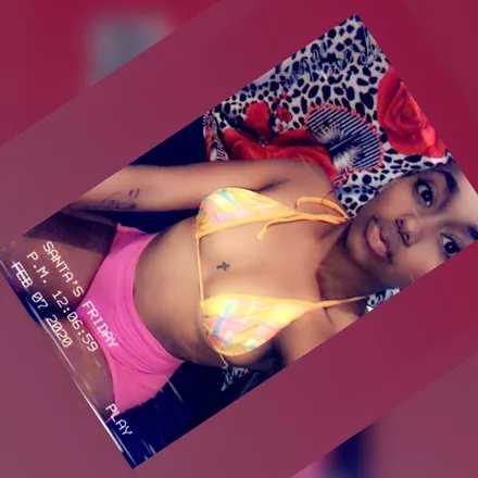 OnlyFans cuenta scarletcontreras header 2