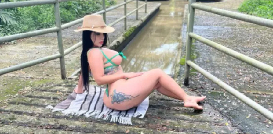 OnlyFans cuenta anielli69 header 2