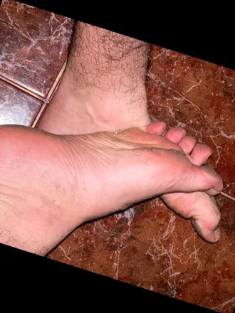 OnlyFans cuenta cutefeetpies header 2