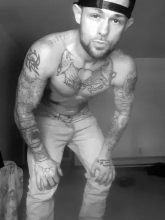 OnlyFans cuenta tommyb0749 header 2
