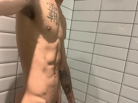 OnlyFans cuenta giantfeetking header 2