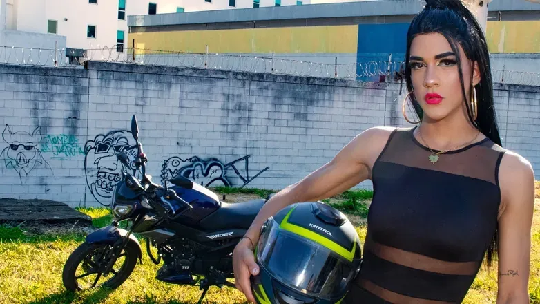 OnlyFans cuenta denisevillareal header 2