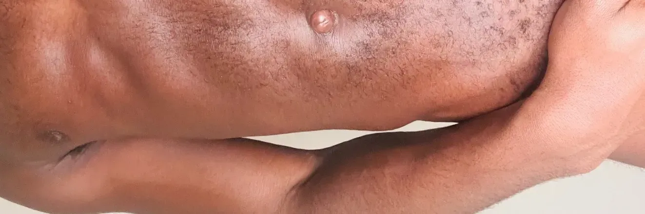 OnlyFans cuenta blackpeachx header 2