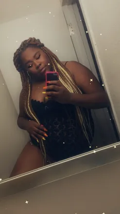 OnlyFans of sweetiie01