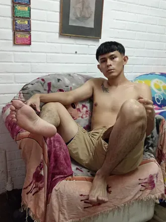 OnlyFans cuenta charliexxtt3p0 previous_avatars_1 3