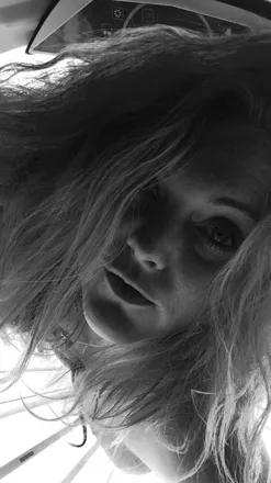 OnlyFans cuenta tootilyouu header 2