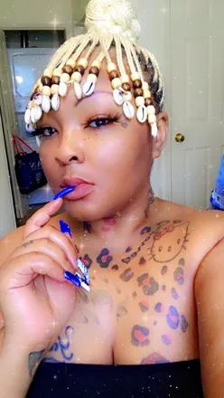 OnlyFans cuenta chinaluvxxx header 2