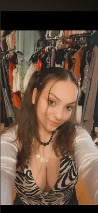 OnlyFans account  urfavgurlnextdoorr avatar 1