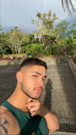 OnlyFans cuenta camilouribe avatar 1