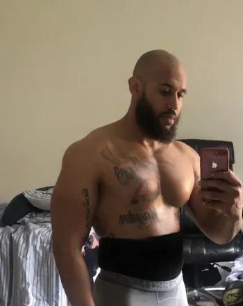 OnlyFans account  yamdaddy header 2