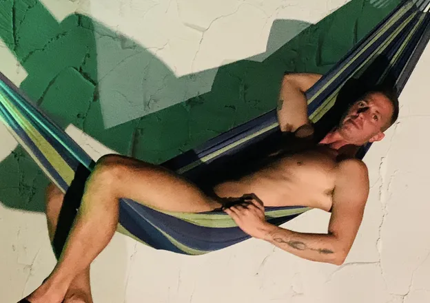OnlyFans cuenta yourguynextdoor header 2