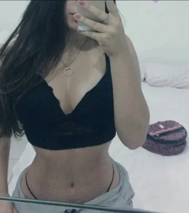 OnlyFans cuenta petiza1 header 2