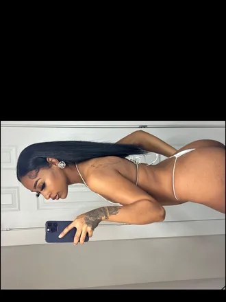OnlyFans cuenta belizean.beauty header 2