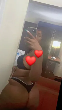 OnlyFans account  foreignmiaa avatar 1