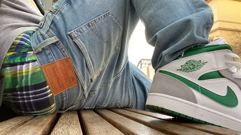 OnlyFans cuenta sneakerbottom_wue header 2