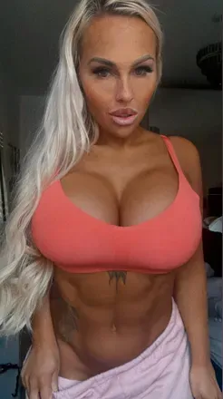 OnlyFans cuenta hannahambrose previous_avatars_2 4