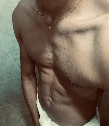OnlyFans cuenta yefer.ct10 header 2