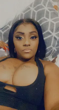 OnlyFans cuenta nessamixer avatar 1