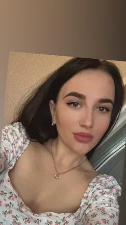 OnlyFans cuenta shy_liya avatar 1
