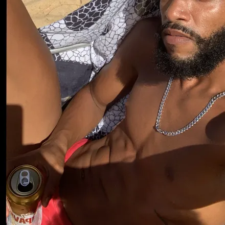 OnlyFans cuenta nvmblack header 2