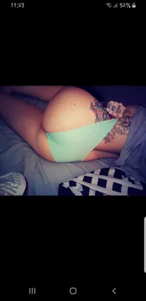 OnlyFans account  xxlilmisscolorfulxx header 2