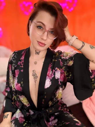 OnlyFans cuenta loveanne95 header 2