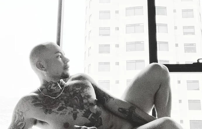 OnlyFans cuenta adrianoxtian header 2