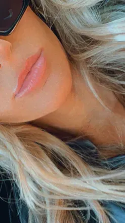 OnlyFans account  memiaf0xx_999 avatar 1