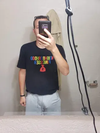 OnlyFans of impoor_pay_4_my_d_plz