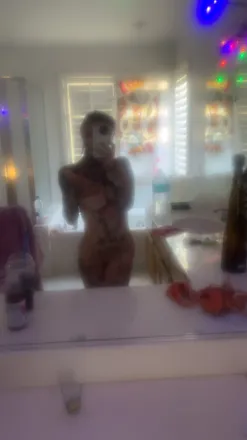 OnlyFans cuenta tattedlainax3 header 2