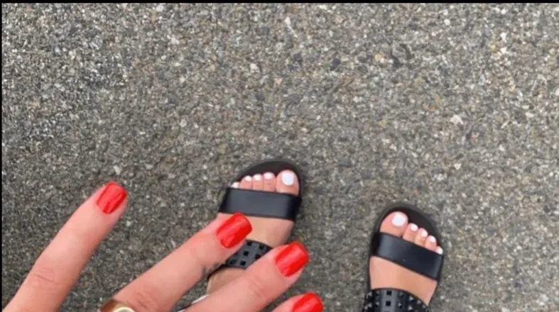OnlyFans cuenta feetforuxo avatar 1