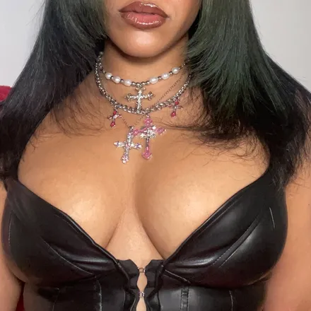 OnlyFans cuenta chelleym header 2