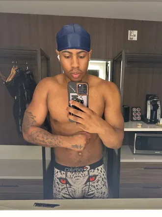 OnlyFans cuenta metrivillain avatar 1